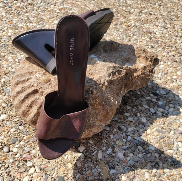 SOLD- Platform Wedge Mule - Picture 11 of 12